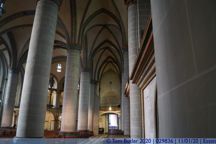 Photo ID: 029836, Inside the cathedral, Essen, Germany