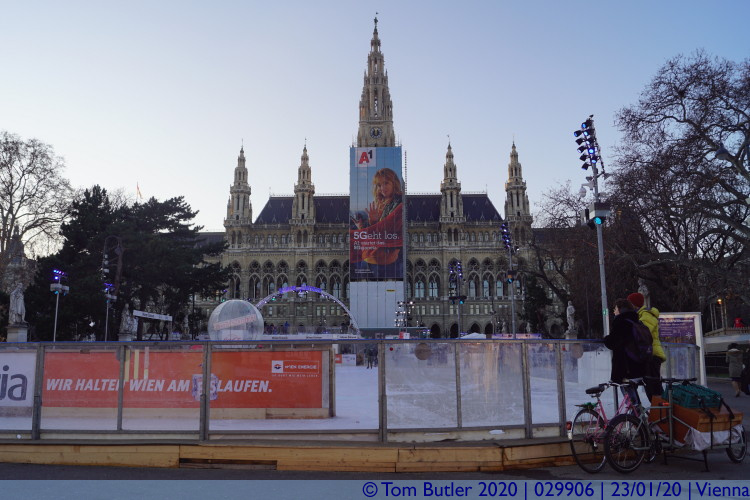 Photo ID: 029906, The Town Hall, Vienna, Austria