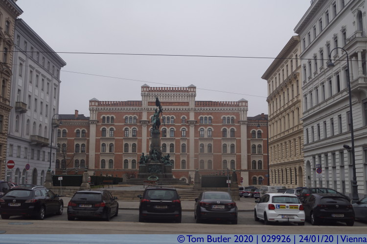 Photo ID: 029926, Rossauer Kaserne, Vienna, Austria