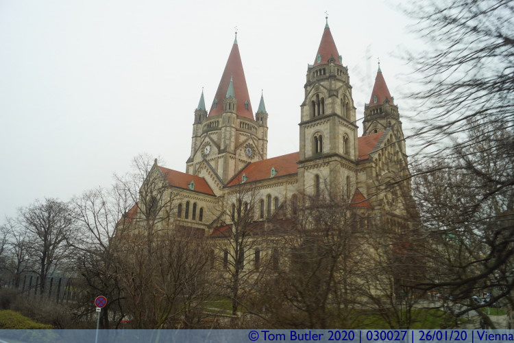 Photo ID: 030027, Kirche Franz von Assisi, Vienna, Austria