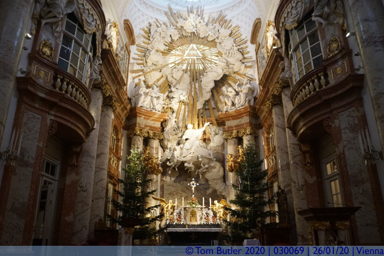 Photo ID: 030069, Altar, Vienna, Austria