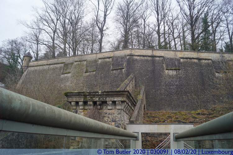 Photo ID: 030091, Outer walls of Fort Niedergrnewald, Luxembourg, Luxembourg