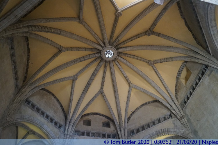 Photo ID: 030353, Roof of the Barons Hall, Naples, Italy