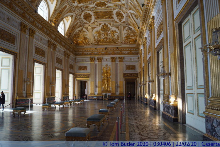 Photo ID: 030406, In the main hall, Caserta, Italy