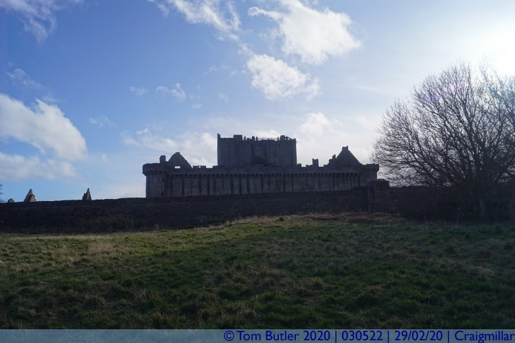 Photo ID: 030522, By the castle, Craigmillar, Scotland