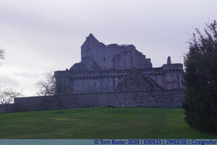 Photo ID: 030523, Side of the castle, Craigmillar, Scotland
