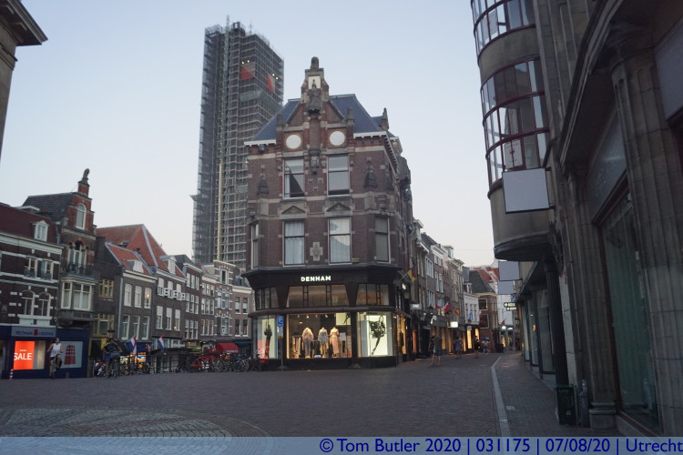 Photo ID: 031175, On top of the Stadhuisbrug, Utrecht, Netherlands