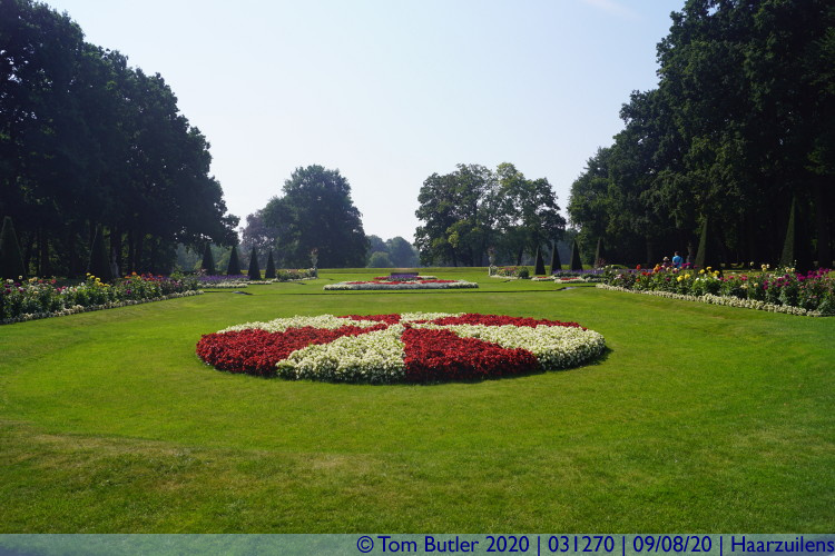 Photo ID: 031270, Castle Gardens, Haarzuilens, Netherlands