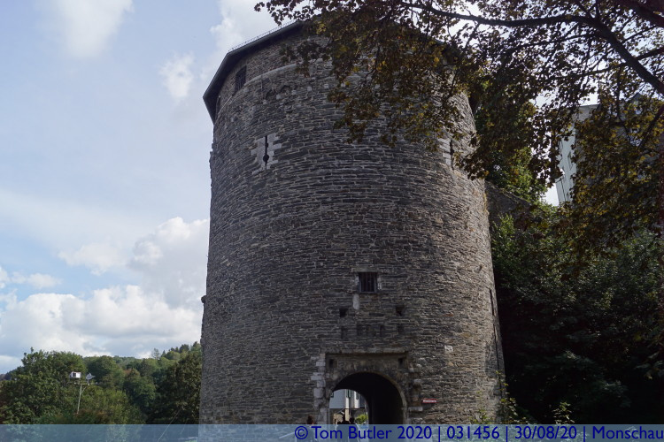 Photo ID: 031456, Main tower, Monschau, Germany