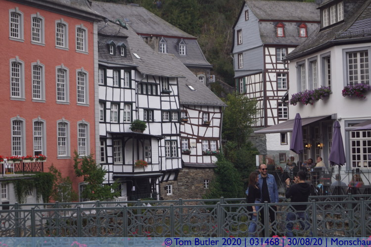 Photo ID: 031468, Tumbling buildings, Monschau, Germany