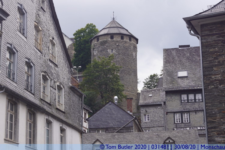 Photo ID: 031481, Castle tower, Monschau, Germany
