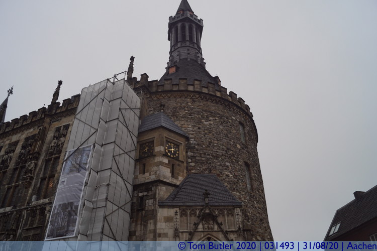 Photo ID: 031493, Tower of the town hall, Aachen, Germany