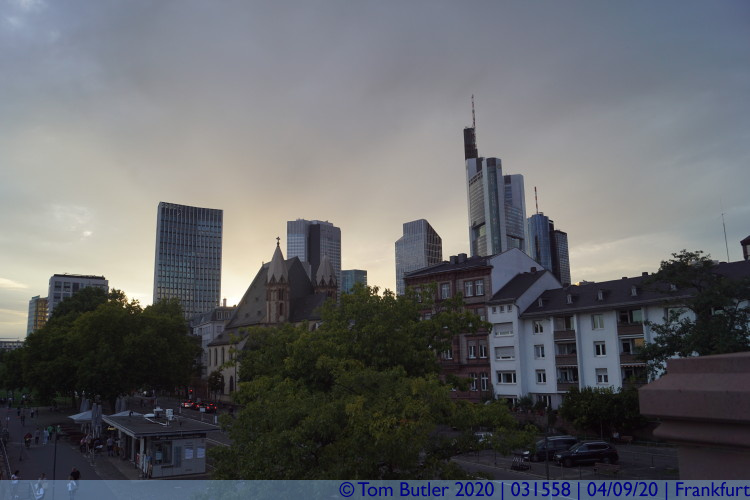 Photo ID: 031558, Sunset behind Mainhatten, Frankfurt am Main, Germany