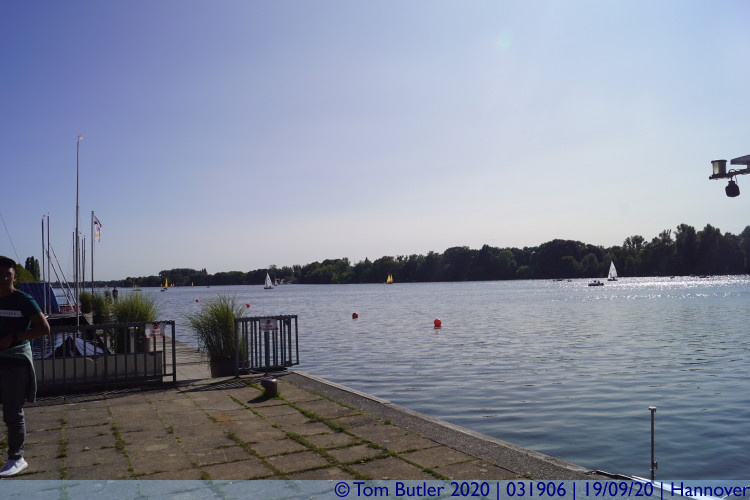 Photo ID: 031906, Looking down the Maschsee, Hannover, Germany