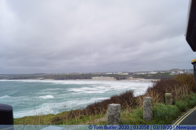 Photo ID: 032058, Looking down on the town beaches, Newquay, Cornwall