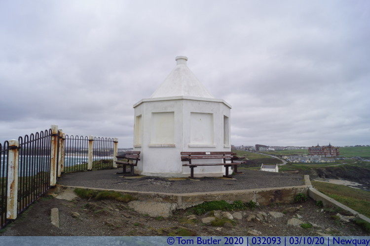 Photo ID: 032093, Top of the headland, Newquay, Cornwall