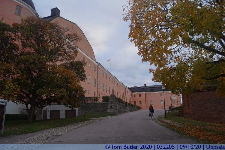 Photo ID: 032205, Approaching the castle, Uppsala, Sweden