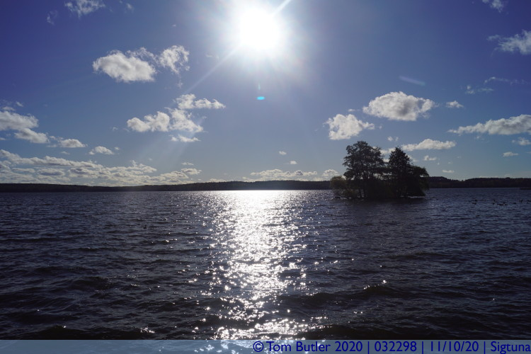 Photo ID: 032298, Lake and sun, Sigtuna, Sweden