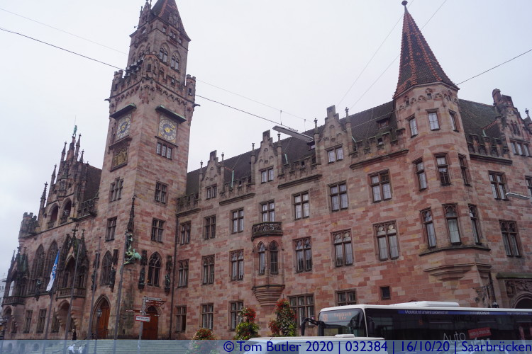 Photo ID: 032384, Front of the town hall, Saarbrcken, Germany