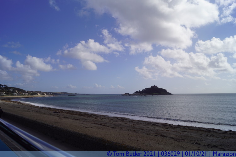 Photo ID: 036029, Beach and Mount, Marazion, Cornwall