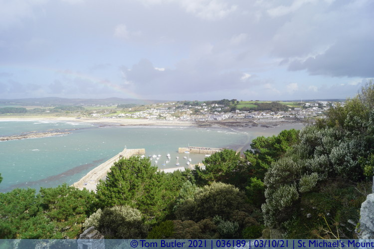 Photo ID: 036189, Harbour and Marazion, St Michael's Mount, Cornwall
