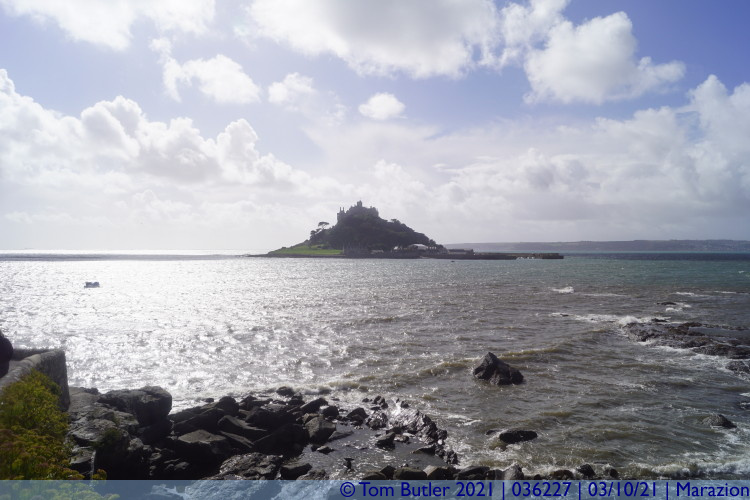 Photo ID: 036227, St Michael's Mount from Marazion Harbour, Marazion, Cornwall