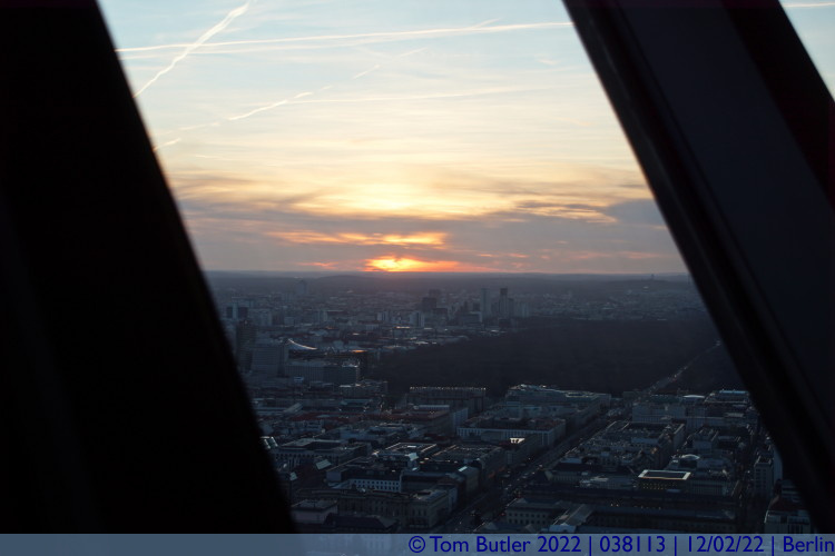 Photo ID: 038113, Sunset over Berlin, Berlin, Germany