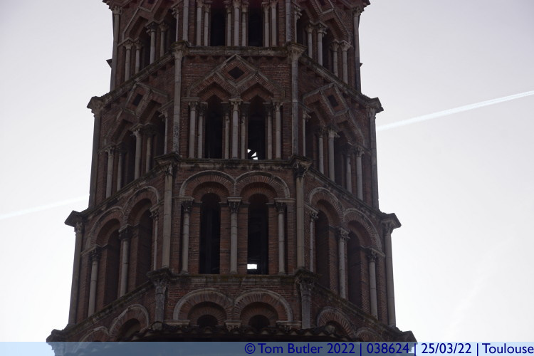 Photo ID: 038624, Basilica Tower, Toulouse, France