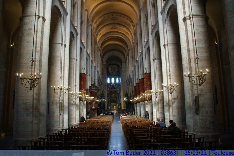 Photo ID: 038631, Inside the Basilica, Toulouse, France