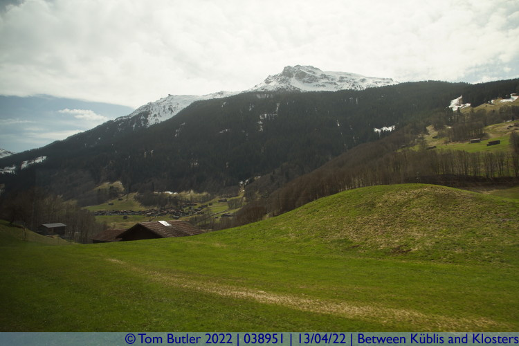 Photo ID: 038951, Looking across to the peaks, Between Kblis and Klosters, Switzerland