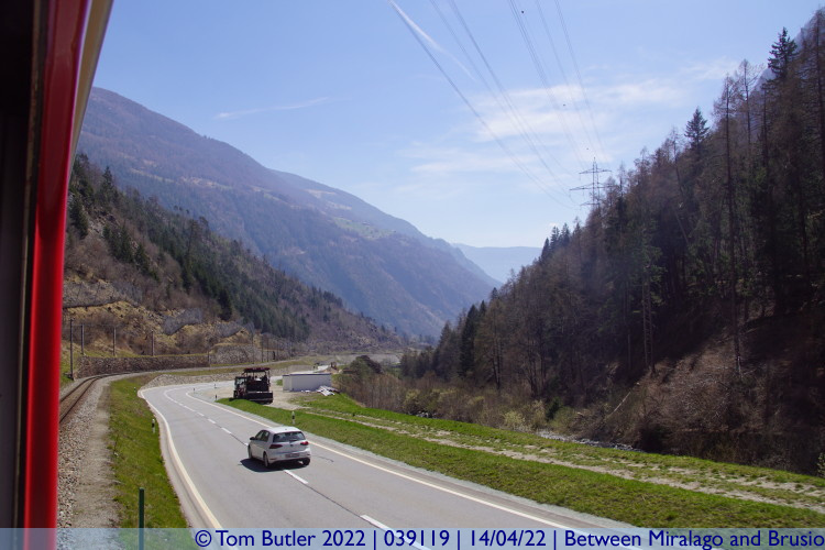 Photo ID: 039119, Descending, Between Miralago and Brusio, Switzerland