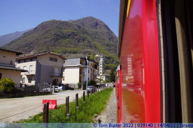 Photo ID: 039140, Final approach to Tirano, Tirano, Italy