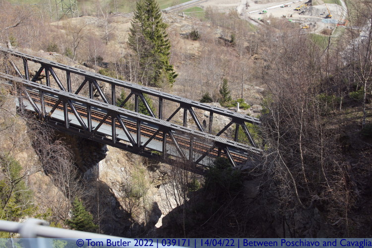 Photo ID: 039171, Bridge from higher bridge, Between Poschiavo and Cavaglia, Switzerland