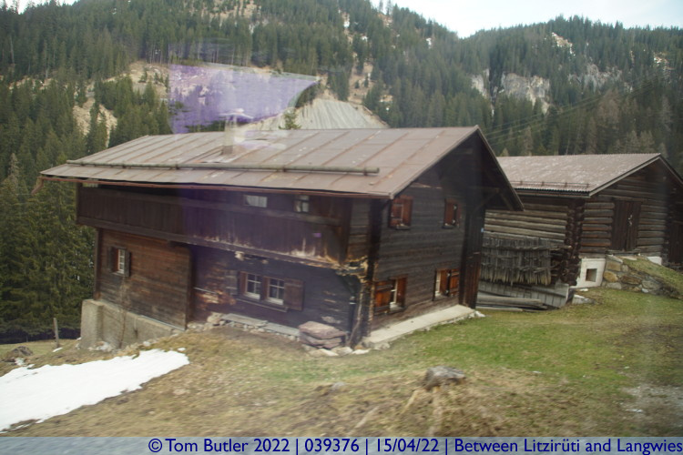 Photo ID: 039376, Traditional chalet, Between Litzirti and Langwies, Switzerland