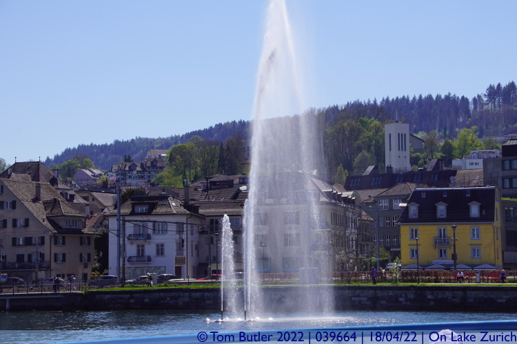 Photo ID: 039664, Horgen Jet d'eau, On Lake Zurich, Switzerland