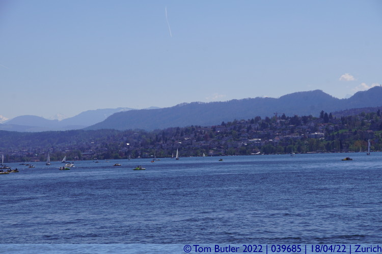 Photo ID: 039685, Looking down the lake, Zurich, Switzerland