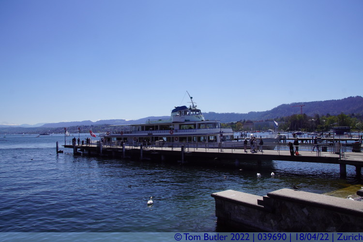 Photo ID: 039690, My ride up the lake, Zurich, Switzerland