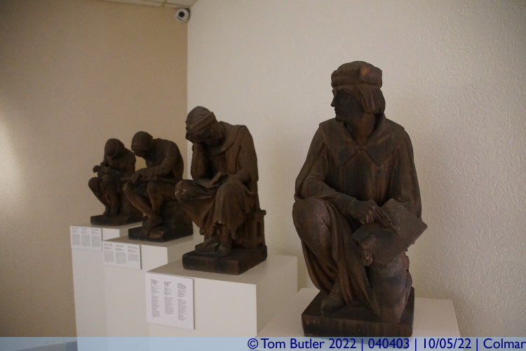 Photo ID: 040403, Statues, Colmar, France