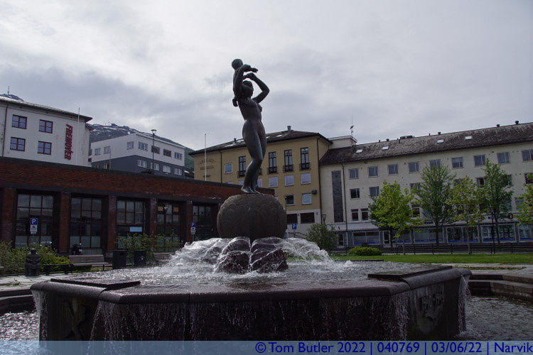 Photo ID: 040769, Fountain in the Torvet, Narvik, Norway
