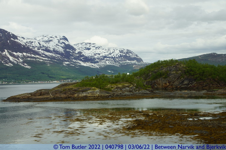 Photo ID: 040798, Low tide, Between Narvik and Bjerkvik, Norway