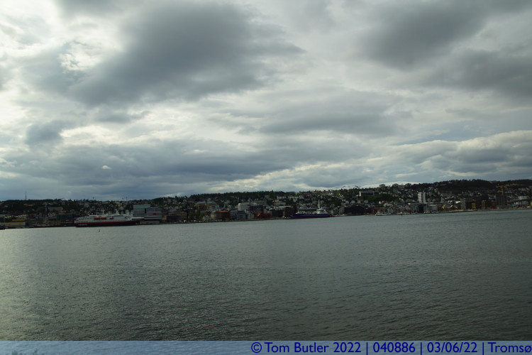 Photo ID: 040886, Looking across the Tromsysundet, Troms, Norway