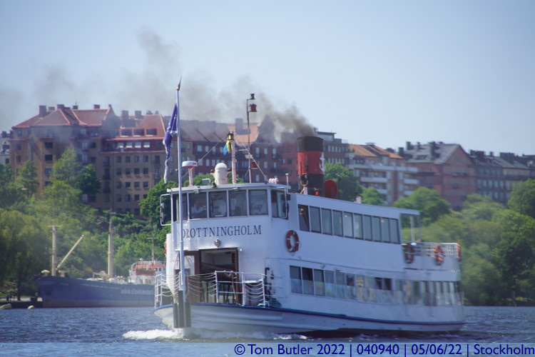 Photo ID: 040940, Passing a steamship, Stockholm, Sweden