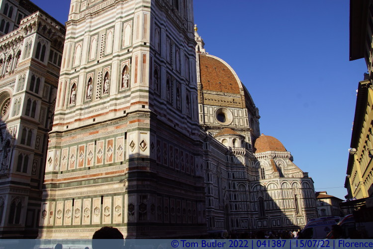 Photo ID: 041387, Side of the Duomo, Florence, Italy