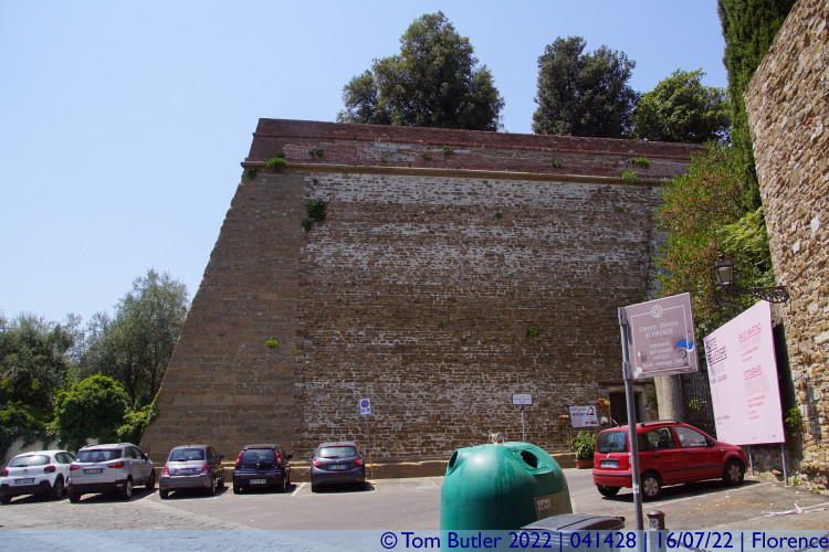 Photo ID: 041428, Walls of the Forti di Belvedere, Florence, Italy