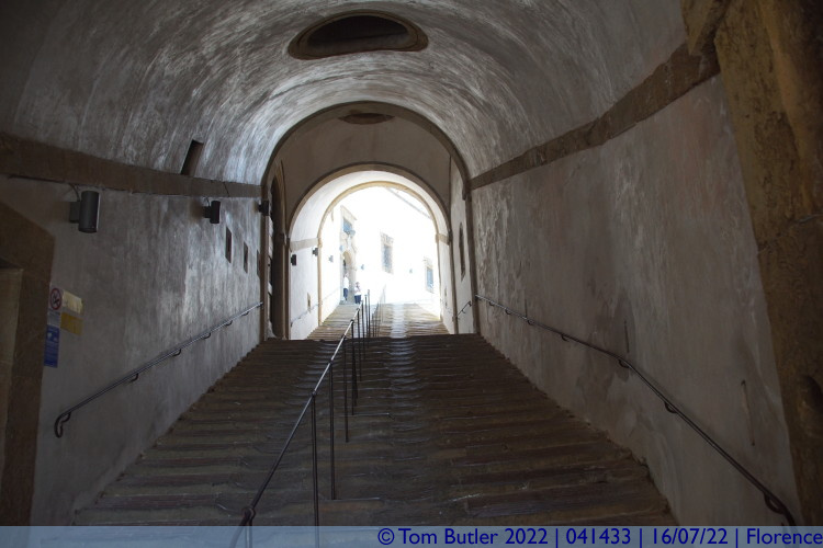 Photo ID: 041433, Entering the fort, Florence, Italy