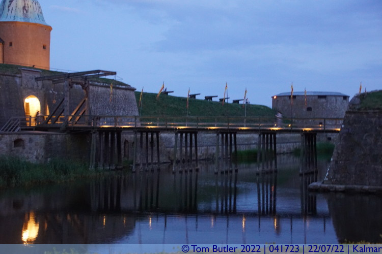 Photo ID: 041723, Access bridge across the moat, Kalmar, Sweden