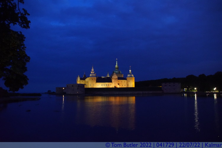 Photo ID: 041729, Looking across the waters, Kalmar, Sweden