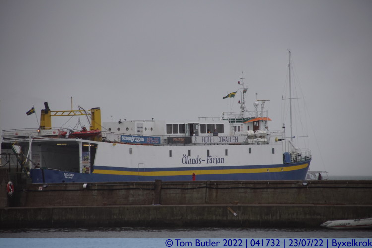 Photo ID: 041732, lands Ferry, Byxelkrok, Sweden