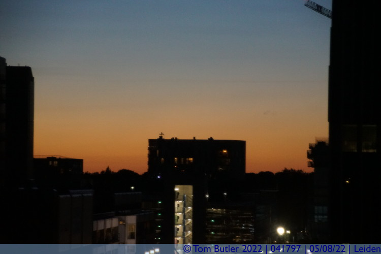 Photo ID: 041797, Sunset over Leiden, Leiden, Netherlands