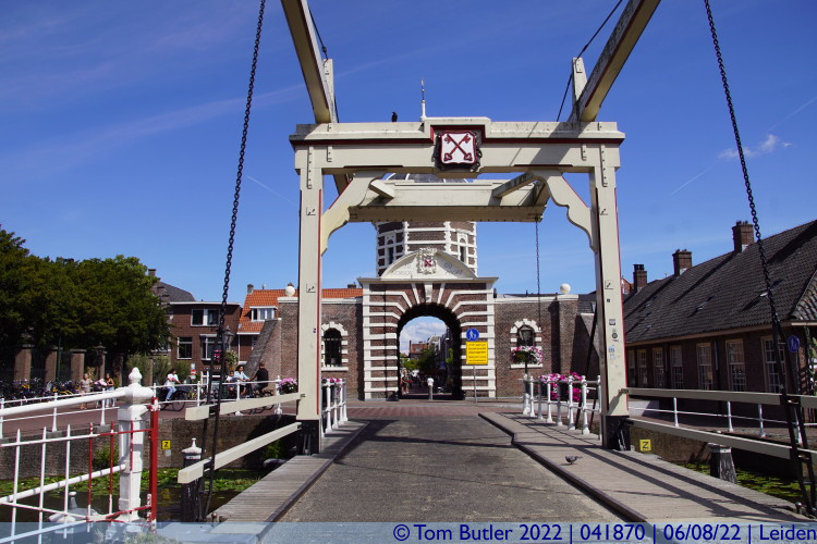Photo ID: 041870, On the Morspoortbrug, Leiden, Netherlands